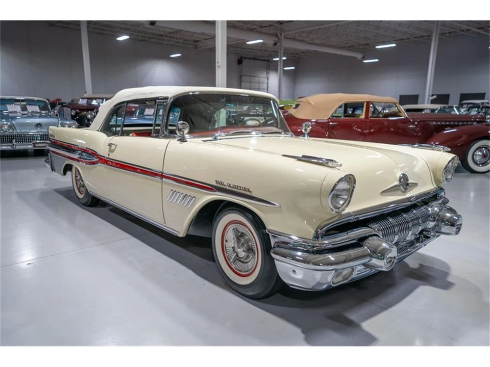 1957 Pontiac Bonneville - Image 29 of 31