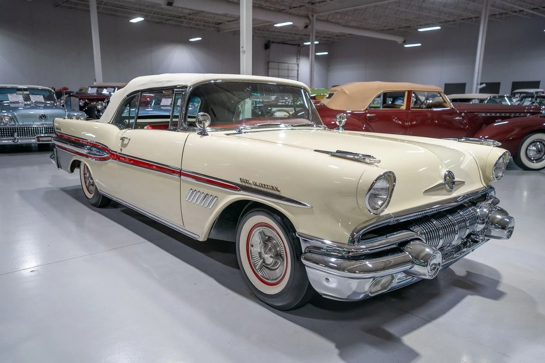 1957 Pontiac Bonneville - Image 31 of 31
