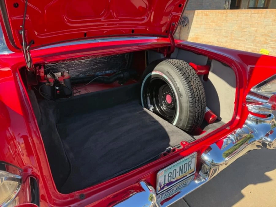 1957 Pontiac Chieftain - Image 21 of 21