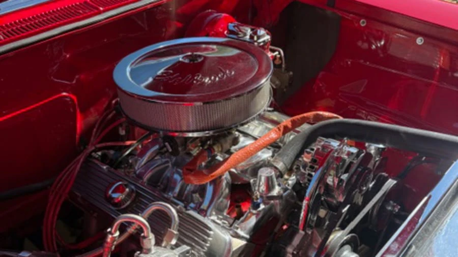 1957 Pontiac Chieftain - Image 16 of 21