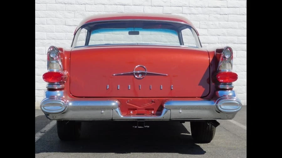 1957 Pontiac Chieftain - Image 9 of 12