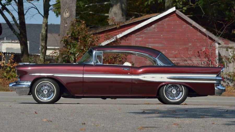 1957 Pontiac Chieftain - Image 8 of 31