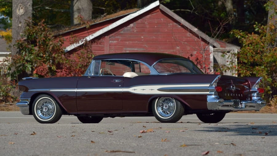 1957 Pontiac Chieftain - Image 13 of 31