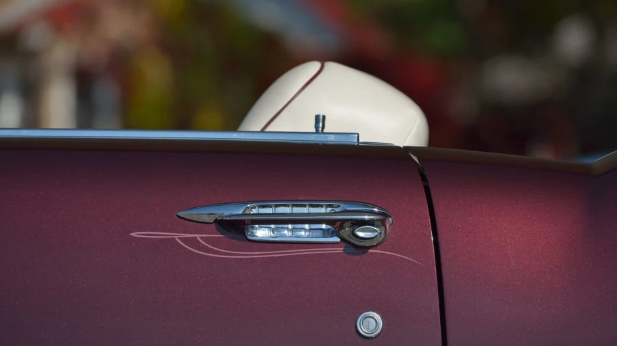 1957 Pontiac Chieftain - Image 24 of 31