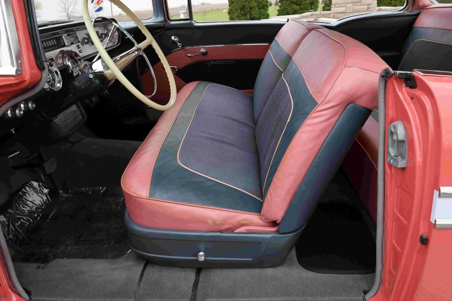 1957 Pontiac Chieftain - Image 19 of 25