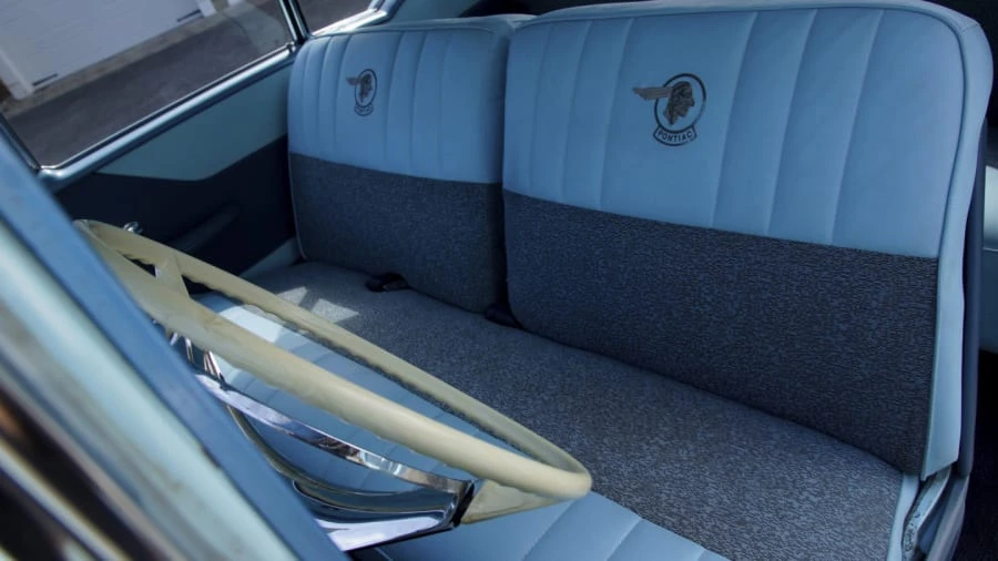 1957 Pontiac Chieftain - Image 5 of 11