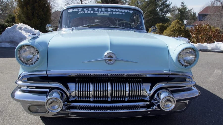 1957 Pontiac Chieftain - Image 10 of 11