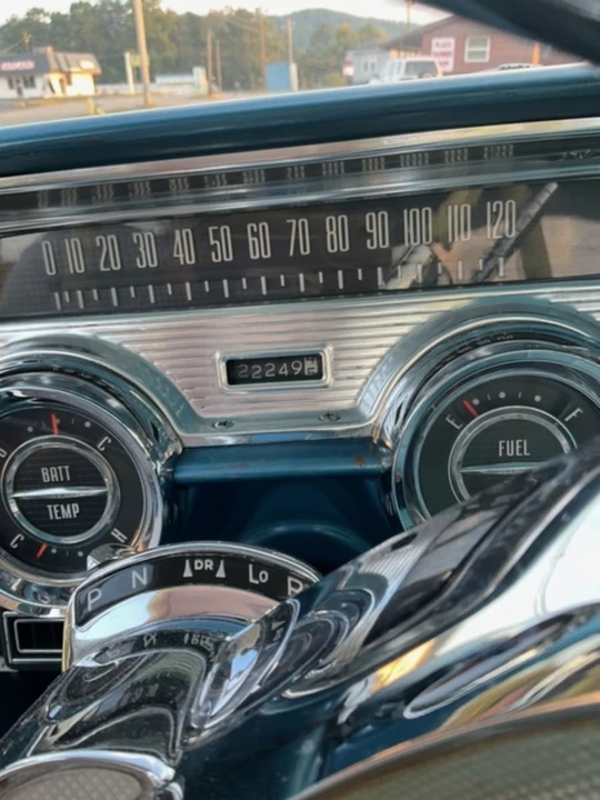 1957 Pontiac Chieftain - Image 20 of 23