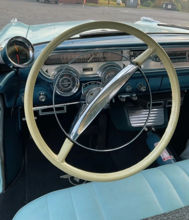 1957 Pontiac Chieftain - Image 18 of 23