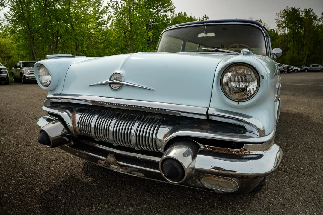 1957 Pontiac Chieftain - Image 18 of 31