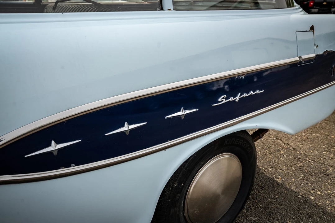 1957 Pontiac Chieftain - Image 24 of 31