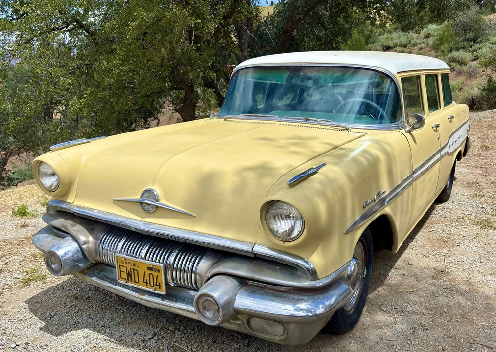 1957 Pontiac Chieftain - Image 5 of 31
