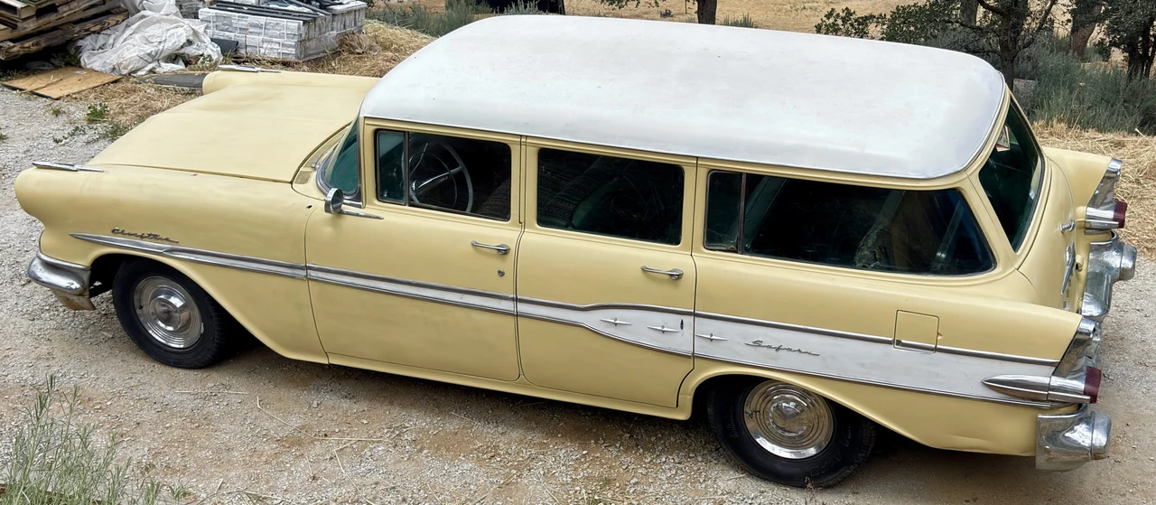 1957 Pontiac Chieftain - Image 16 of 31