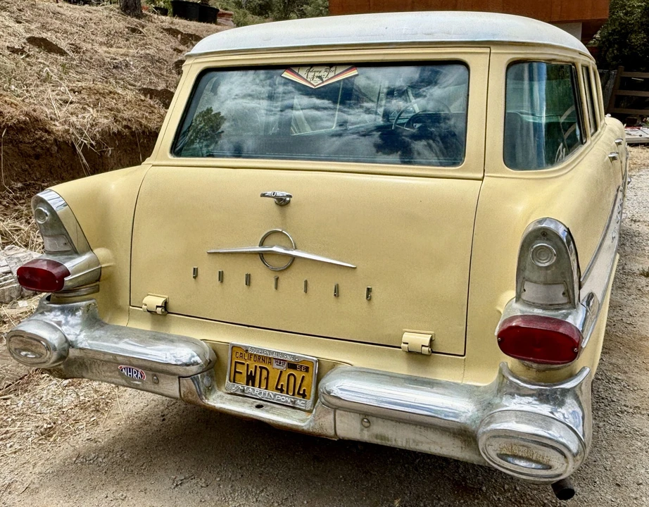 1957 Pontiac Chieftain - Image 23 of 31