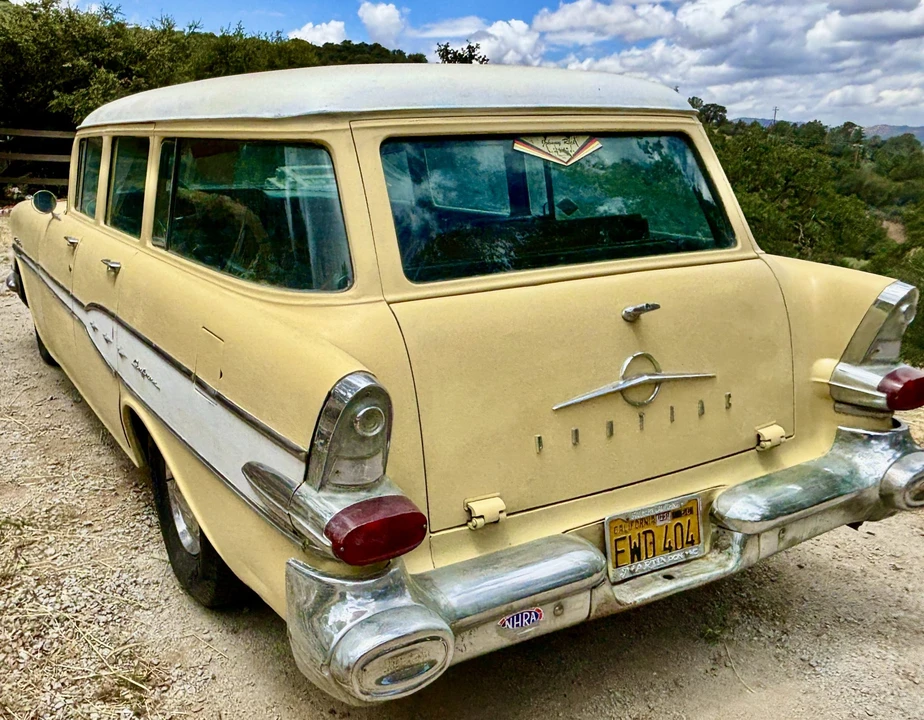 1957 Pontiac Chieftain - Image 20 of 31