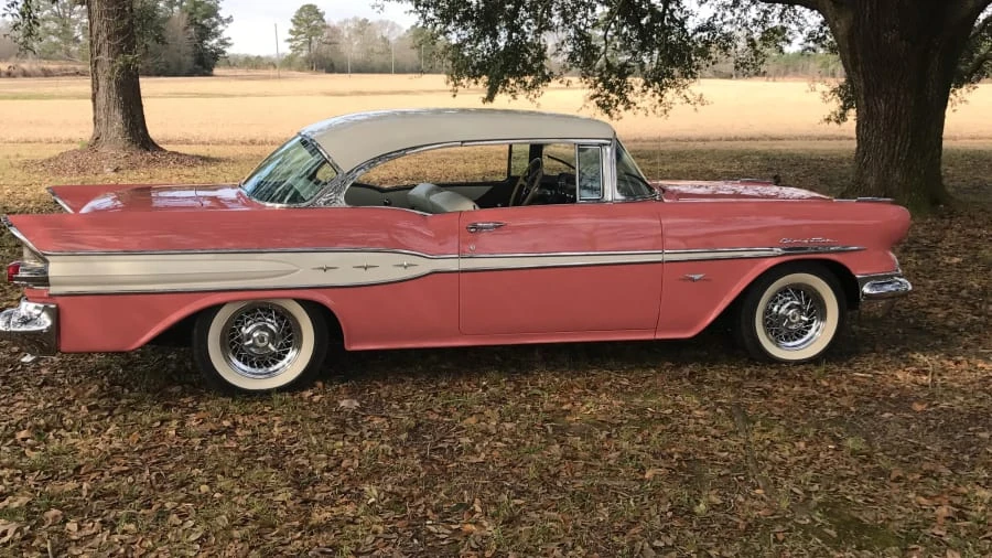 1957 Pontiac Chieftain - Image 10 of 10