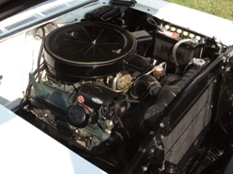 1957 Pontiac Chieftain - Image 8 of 12