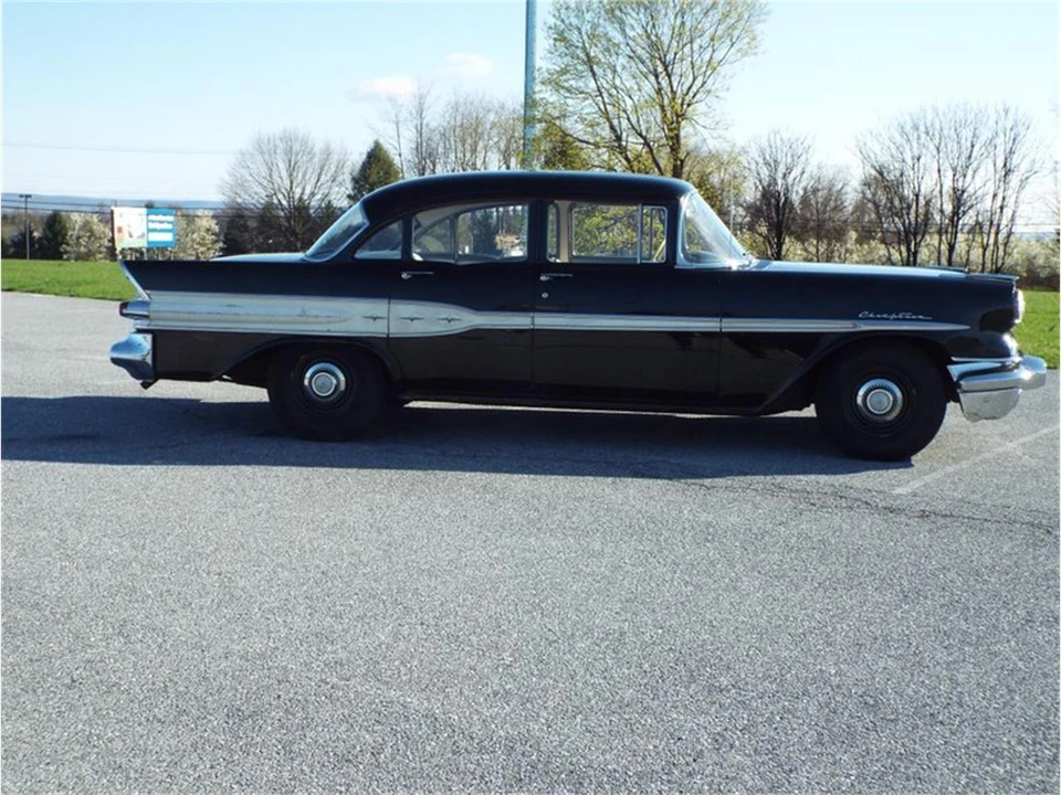 1957 Pontiac Chieftain - Image 6 of 13