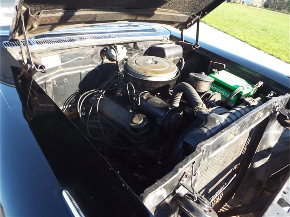 1957 Pontiac Chieftain - Image 12 of 13