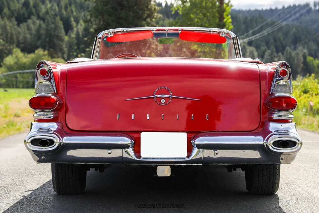 1957 Pontiac Chieftain - Image 7 of 12