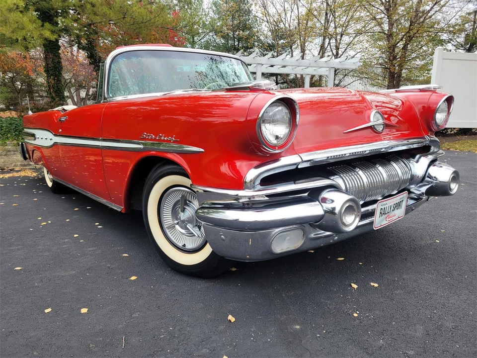 1957 Pontiac Star Chief - Image 21 of 31