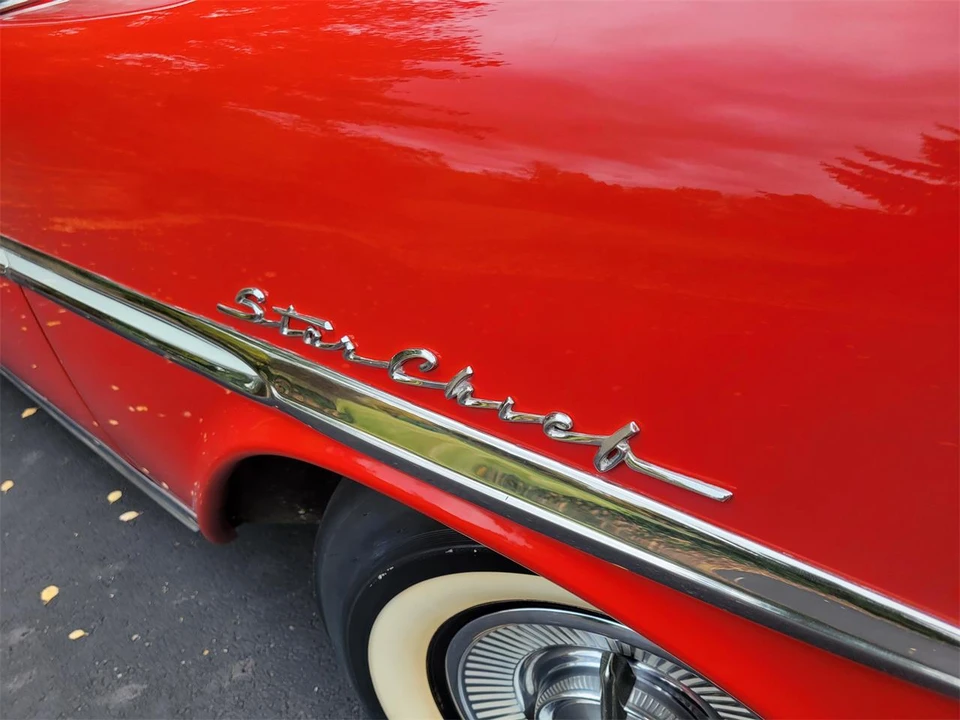 1957 Pontiac Star Chief - Image 25 of 31