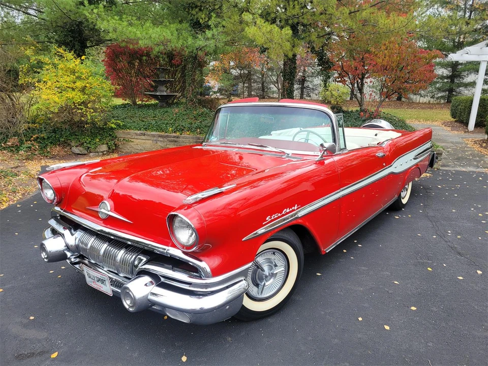 1957 Pontiac Star Chief - Image 28 of 31