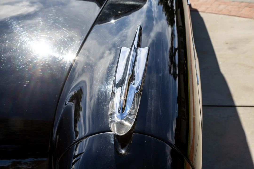 1957 Pontiac Star Chief - Image 10 of 31