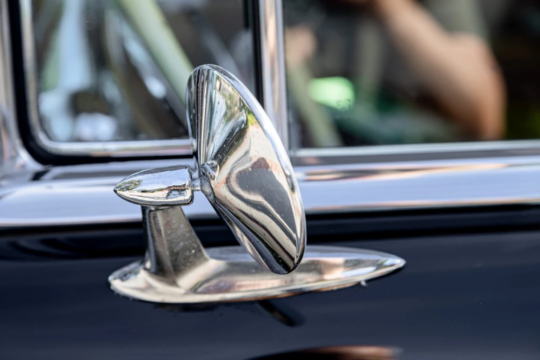 1957 Pontiac Star Chief - Image 14 of 31