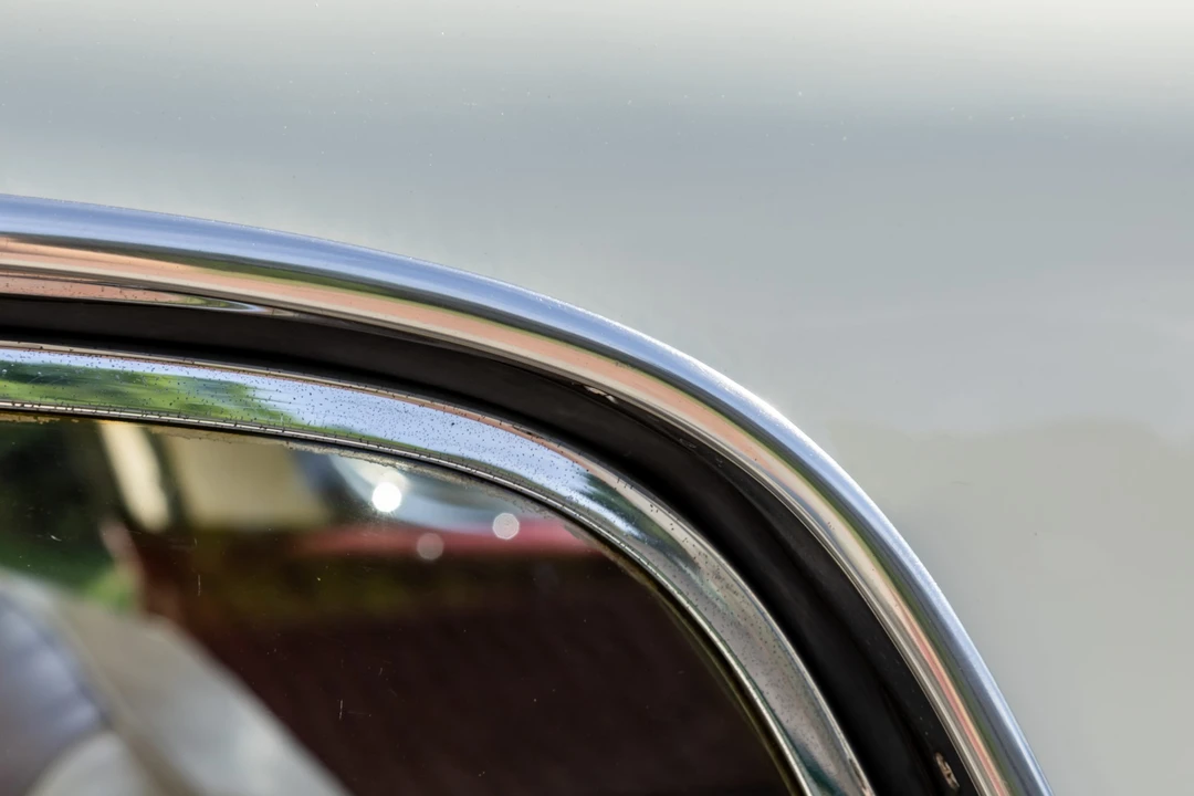1957 Pontiac Star Chief - Image 20 of 31