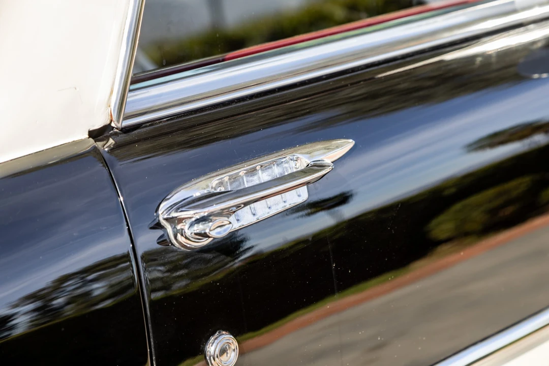 1957 Pontiac Star Chief - Image 29 of 31