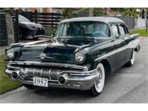 1957 Pontiac Star Chief