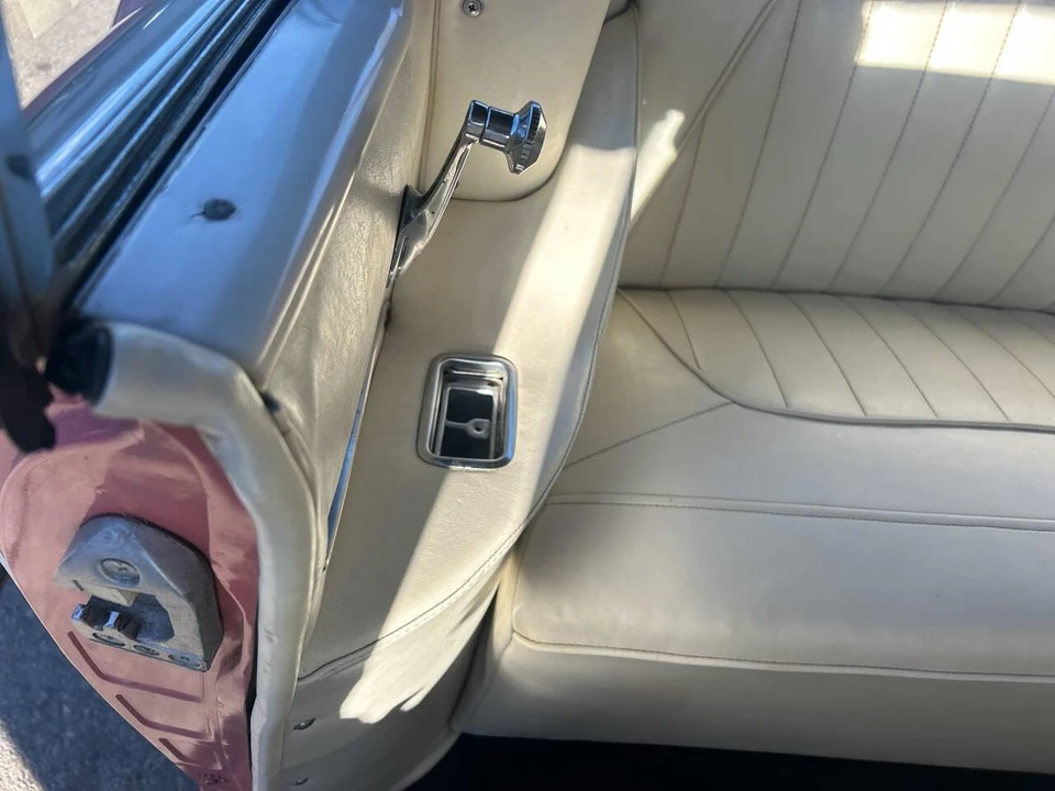 1957 Pontiac Star Chief - Image 25 of 31