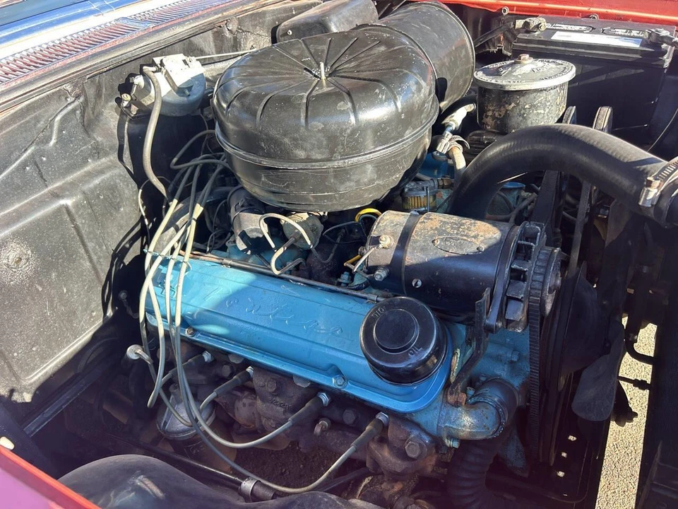 1957 Pontiac Star Chief - Image 28 of 31