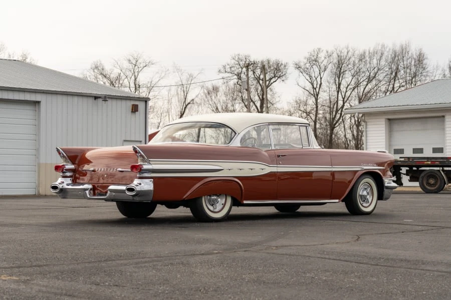 1957 Pontiac Star Chief - Image 3 of 31