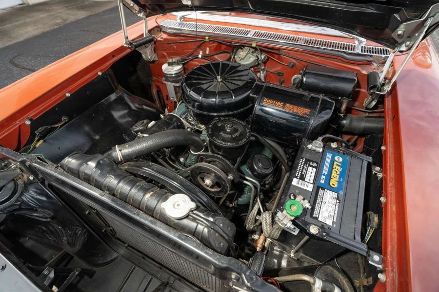 1957 Pontiac Star Chief - Image 29 of 31