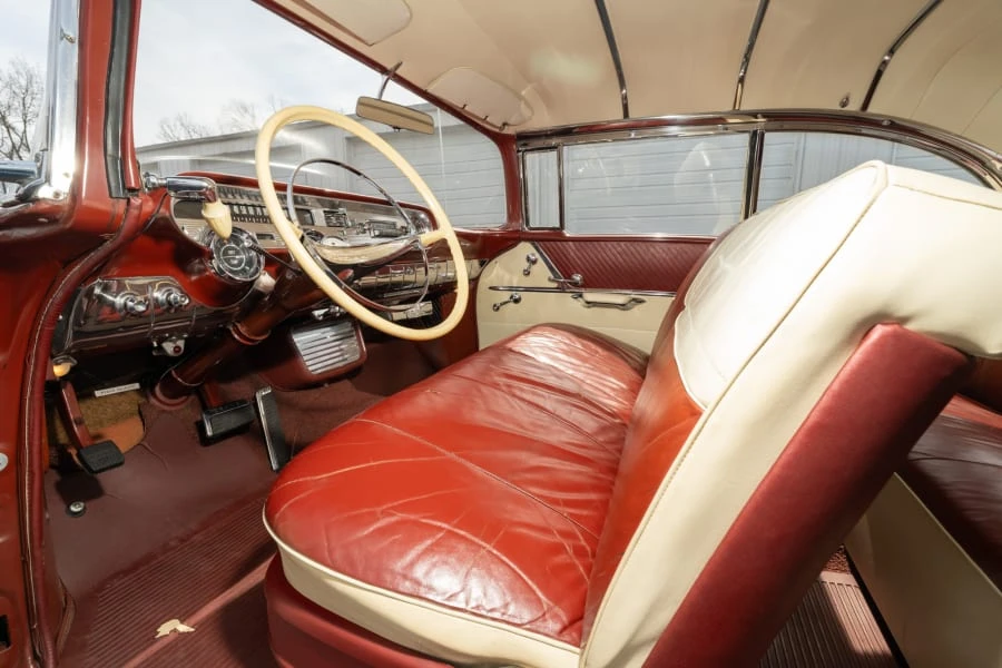 1957 Pontiac Star Chief - Image 27 of 31