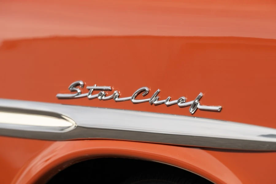 1957 Pontiac Star Chief - Image 7 of 31