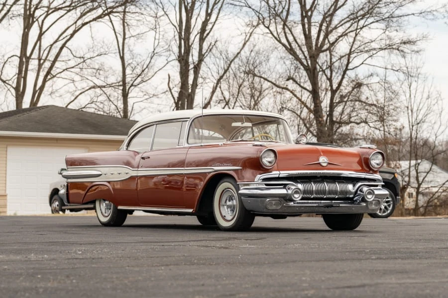 1957 Pontiac Star Chief - Image 6 of 31