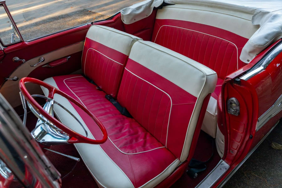 1957 Pontiac Star Chief - Image 30 of 31
