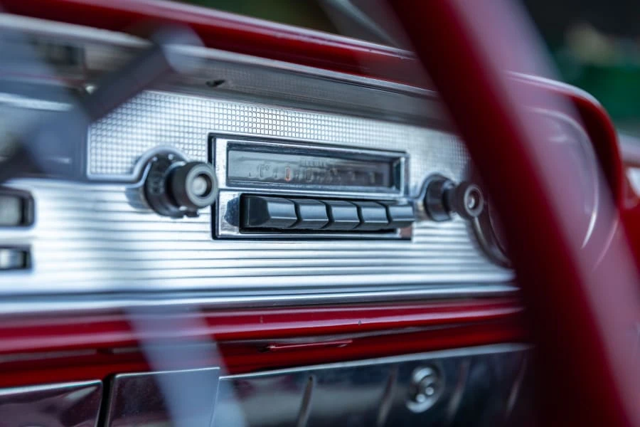 1957 Pontiac Star Chief - Image 21 of 31