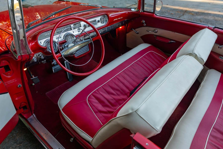 1957 Pontiac Star Chief - Image 27 of 31