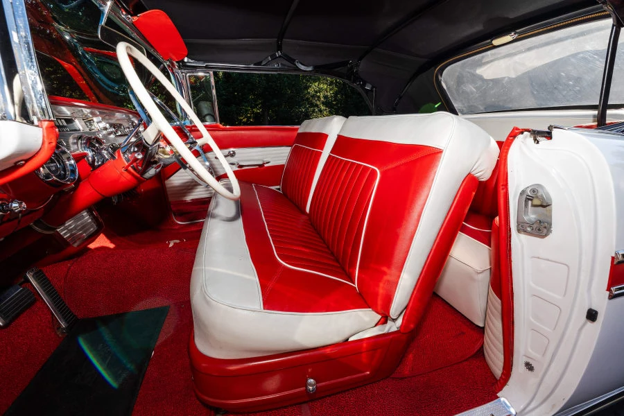 1957 Pontiac Star Chief - Image 13 of 21