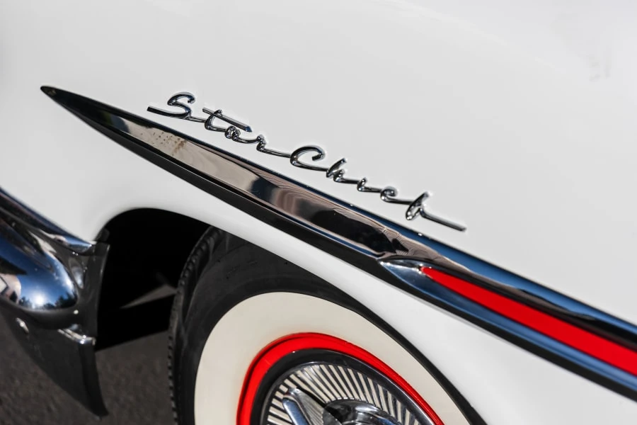 1957 Pontiac Star Chief - Image 8 of 21