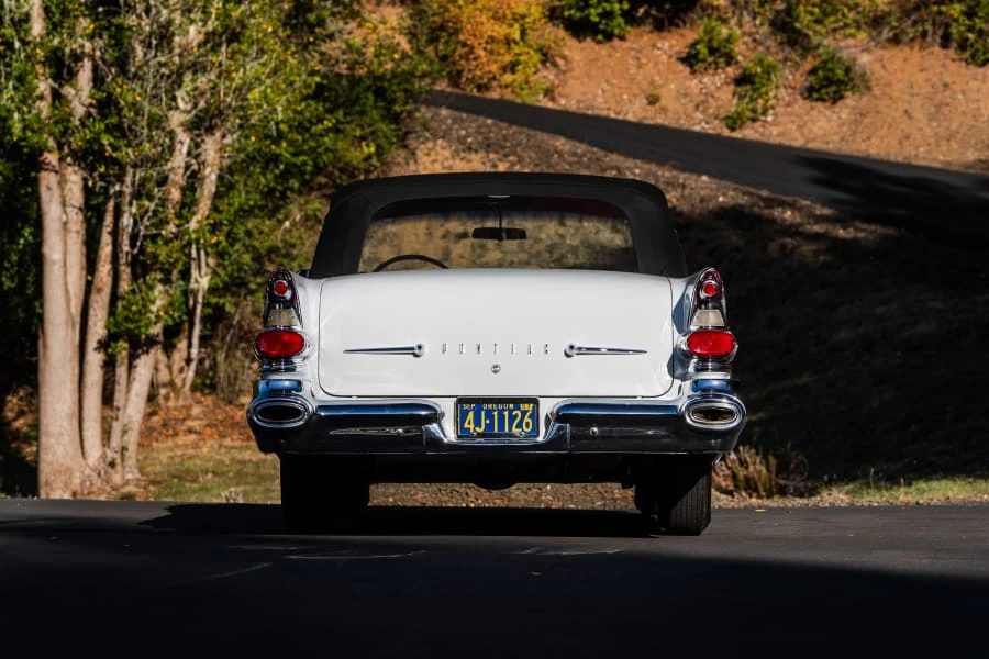 1957 Pontiac Star Chief - Image 5 of 21