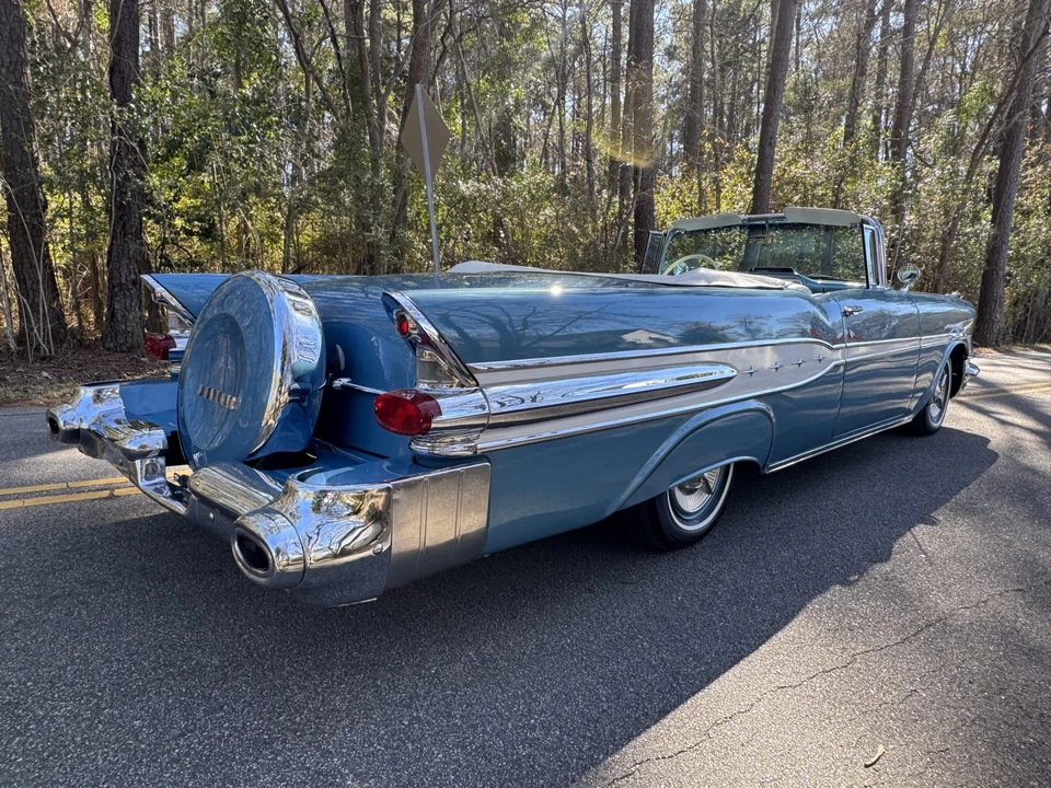 1957 Pontiac Star Chief - Image 31 of 31