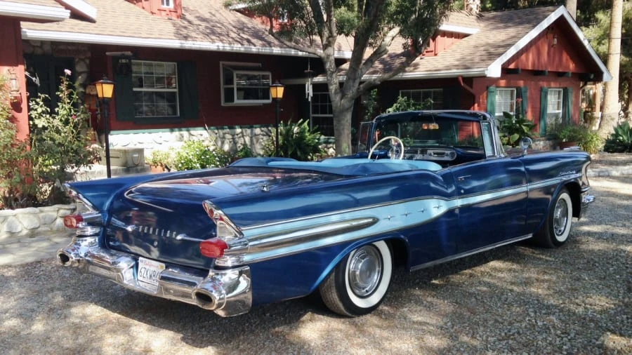 1957 Pontiac Star Chief - Image 3 of 10