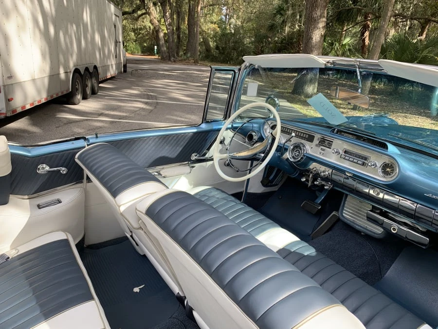 1957 Pontiac Star Chief - Image 7 of 8
