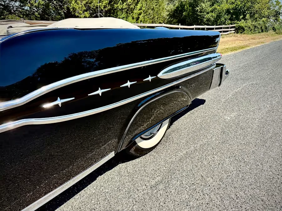 1957 Pontiac Star Chief - Image 15 of 27