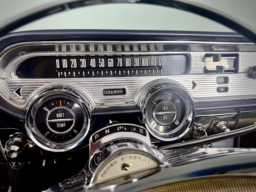 1957 Pontiac Star Chief - Image 23 of 27